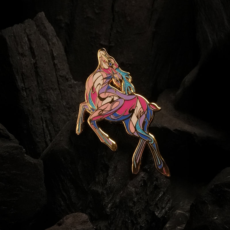 Head Up Deer Pin