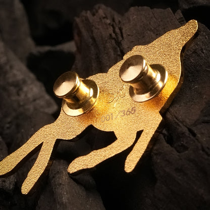Head Up Deer Pin
